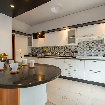 Aranci 99 House Nyaraló *